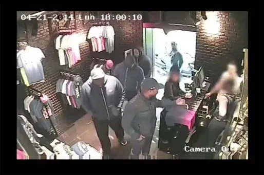 Rohff : l'agression du vendeur de Booba en vidéo