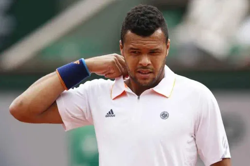 Roland-Garros : Tsonga puni par Djokovic