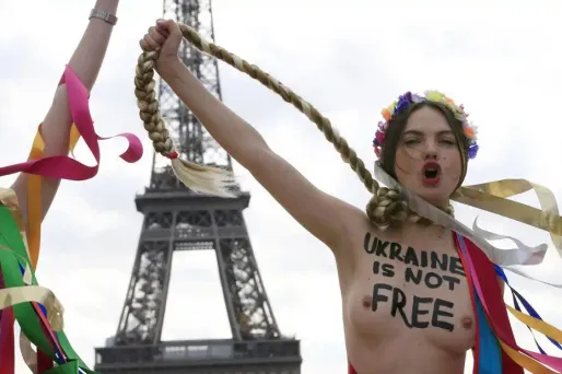 1.500 euros d'amende requis contre neuf Femen