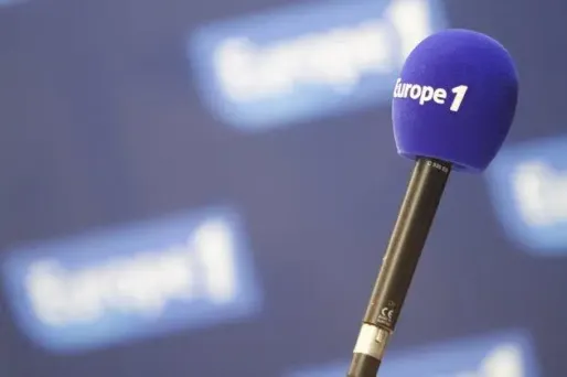 EDITION SPECIALE - Avion Air Algérie : les infos sur Europe 1