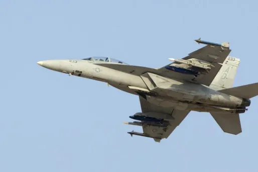 Deux F18 ont escorté l'avion jusqu'à l'aéroport de Toronto.