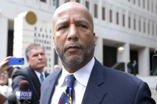 Ray Nagin, ex-maire de la Nouvelle-Orléans, a été condamné à dix ans de prison.