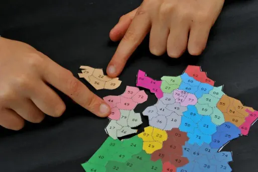 Les députés votent une nouvelle carte des régions