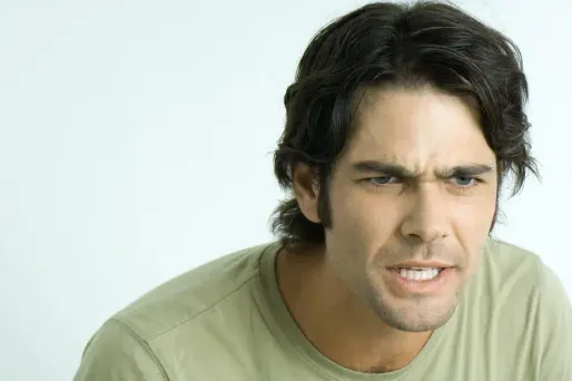 Une étude américaine fait le lien entre cynisme et attaques cérébrales