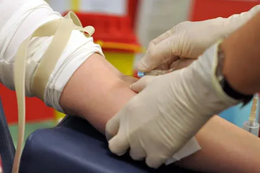 C'est lors d'un teste de routine que le VIH a été détecté dans le sang de la fillette, pourtant déclarée "guérie".