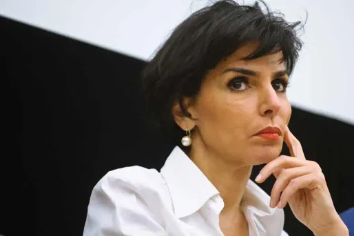 Rachida Dati déplore le "mutisme" d'Alain Juppé, François Fillon et Jean-Pierre Raffarin face à la politique du gouvernement.