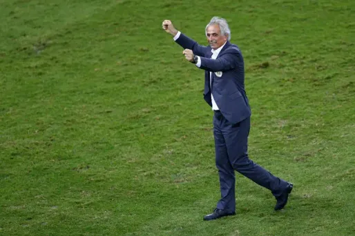 Le contrat de coach Vahid prend fin