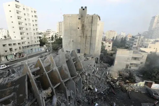 Gaza: après l’Ice Bucket Challenge, le seau de gravats