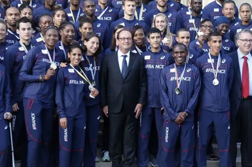 Les athlètes français accueillis en fanfare