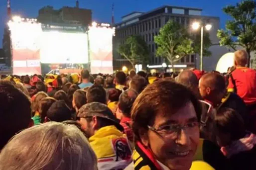 Elio di Rupo a regardé le match des Diables rouges dans la foule