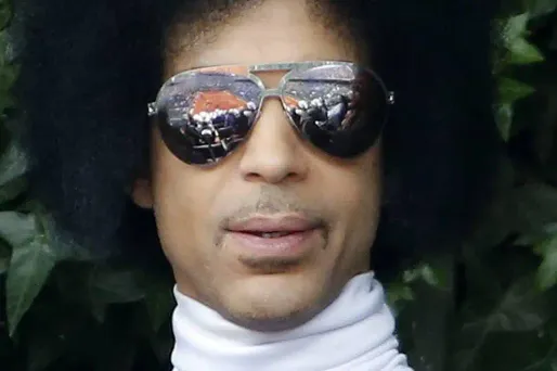 Prince s'apprête à sortir deux albums le même jour en septembre.