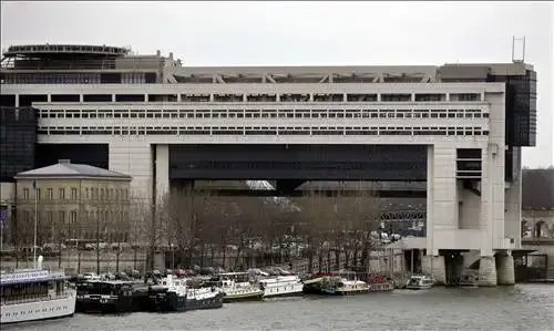 Remaniement : qui occupera le poste de ministre de l'Economie ?