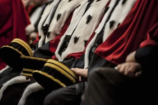 SM : Sarkozy accusé de "jeter le discrédit" sur les juges