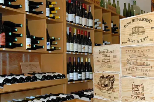 Clermont-Ferrand : un bar à vin ouvre dans le CHU