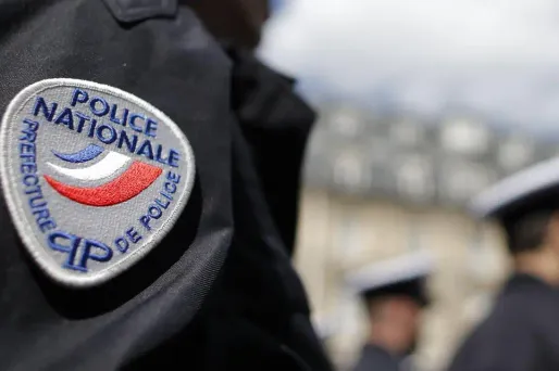INFO E1 - Paris : un faux-policier tente de braquer une bijouterie
