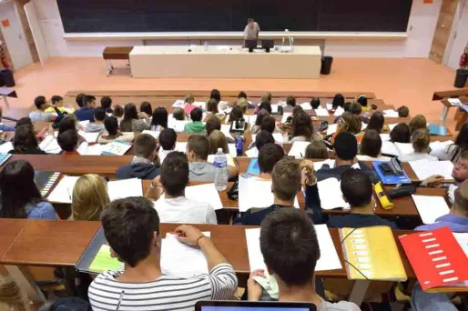 La France attire les étudiants étrangers