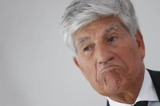Maurice Lévy de Publicis est le patron le mieux payé du CAC 40, avec une rémunération annuelle de 4,5 millions d'euros.