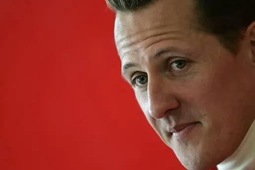 Michael Schumacher va poursuivre son traitement à domicile