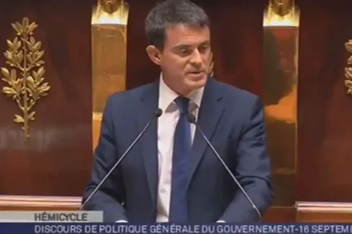 Valls aime l'entreprise mais pas les "provocations" du Medef
