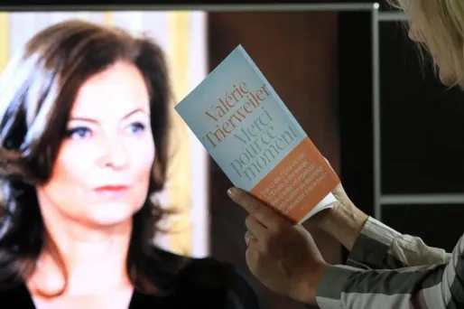 L'éditeur du livre de Valérie Trierweiler s'explique