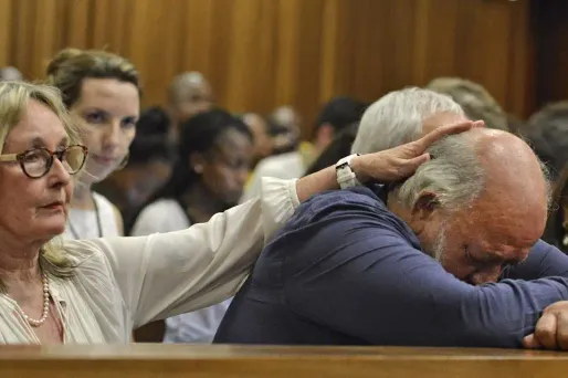 Les parents de Reeva Steenkamp lors du procès