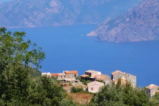 Un village du Club Med visé par un attentat en Corse