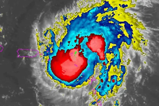 Antilles : le cyclone Gonzalo fait au moins deux disparus