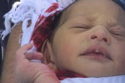 Australie : un nouveau-né survit cinq jours dans un puits