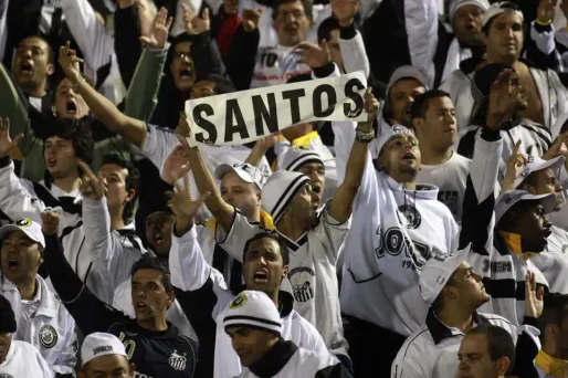 Foot-Brésil : un mort et trois blessés lors d'affrontements