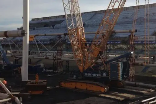 Le ministre des Sports chante "Les Corons" à Lens