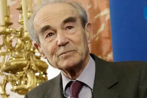 Patrick Roger et Sonia Mabrouk reçoivent Robert Badinter