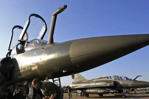 La France intensifie son action contre l'Etat islamique