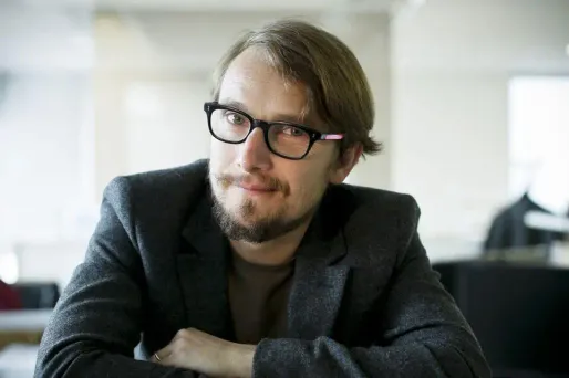 Lorànt Deutsch victime d'un accident de scooter à Paris