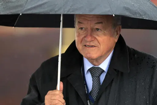 Soupçon d'évasion fiscale : "Ma situation est claire, légale et honnête"