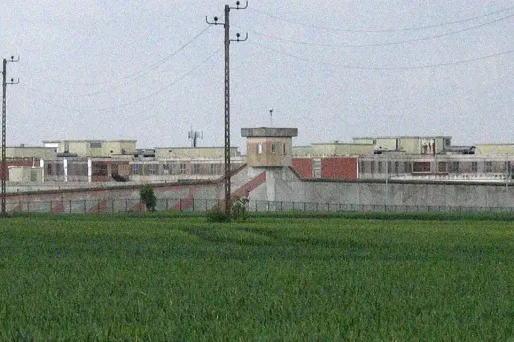 Condamné pour viol, un détenu grabataire de 90 ans libéré