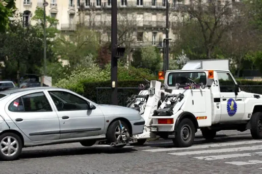 Mal se garer dans Paris va coûter de plus en plus cher.