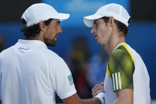 Chardy se cogne la tête contre Murray