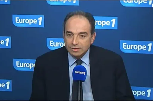 Copé : mariage gay, "pas la priorité"