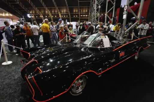 Il achète la Batmobile pour 4,2 millions