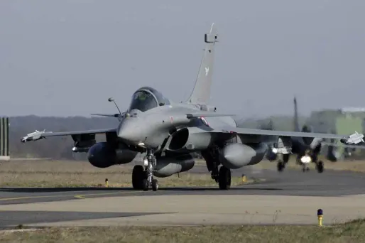 Quatre Rafale ont conduit des frappes aériennes