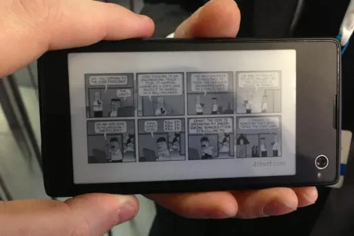 De ce côté du smartphone, un écran à très faible consommation énergétique.