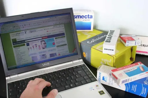 Les pharmaciens pourront désormais commercialiser sur son site Internet l’intégralité des médicaments disponibles en pharmacie sans ordonnance.