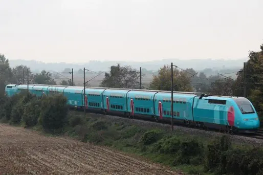 Les TGV low cost arrivent sur les rails. La SNCF lance en effet "OUIGO", sa nouvelle marque à bas coût, la semaine prochaine.