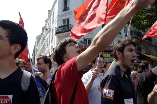 "L’image ringarde des communistes est effacée"