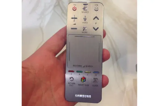 TV : comment Samsung veut "tuer" la télécommande