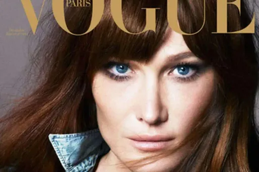 Après les casques Zik, Carla Bruni prête son image à la marque de joaillerie de luxe.