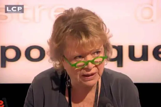 Eva Joly : "Henri Guaino abaisse la République"