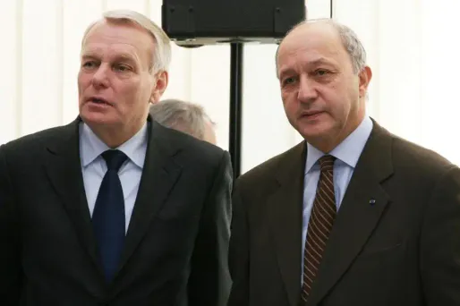 Quand le PS usait des motions de censure