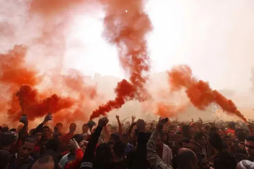 Des heurts ont éclaté à Port-Saïd et au Caire.