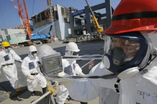 Les moniteurs indiquent la présence d'une radiation haute à proximité de la centrale nucléaire de Fukushima.